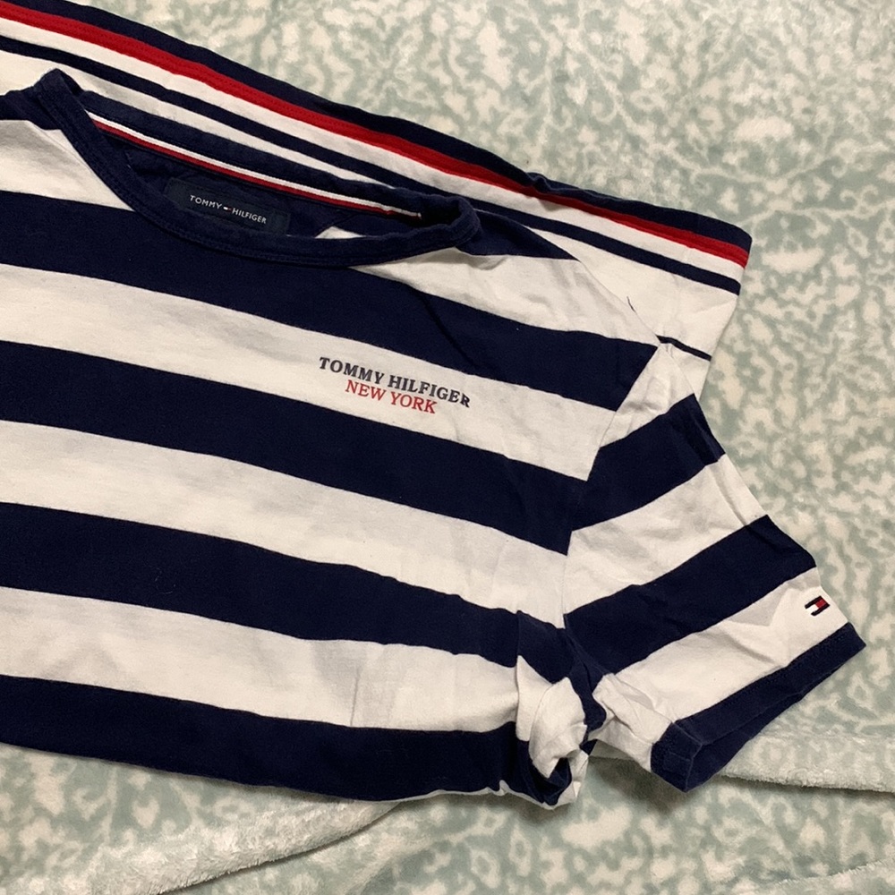 Tommy Hilfiger T-shirt 🤍💙❤️